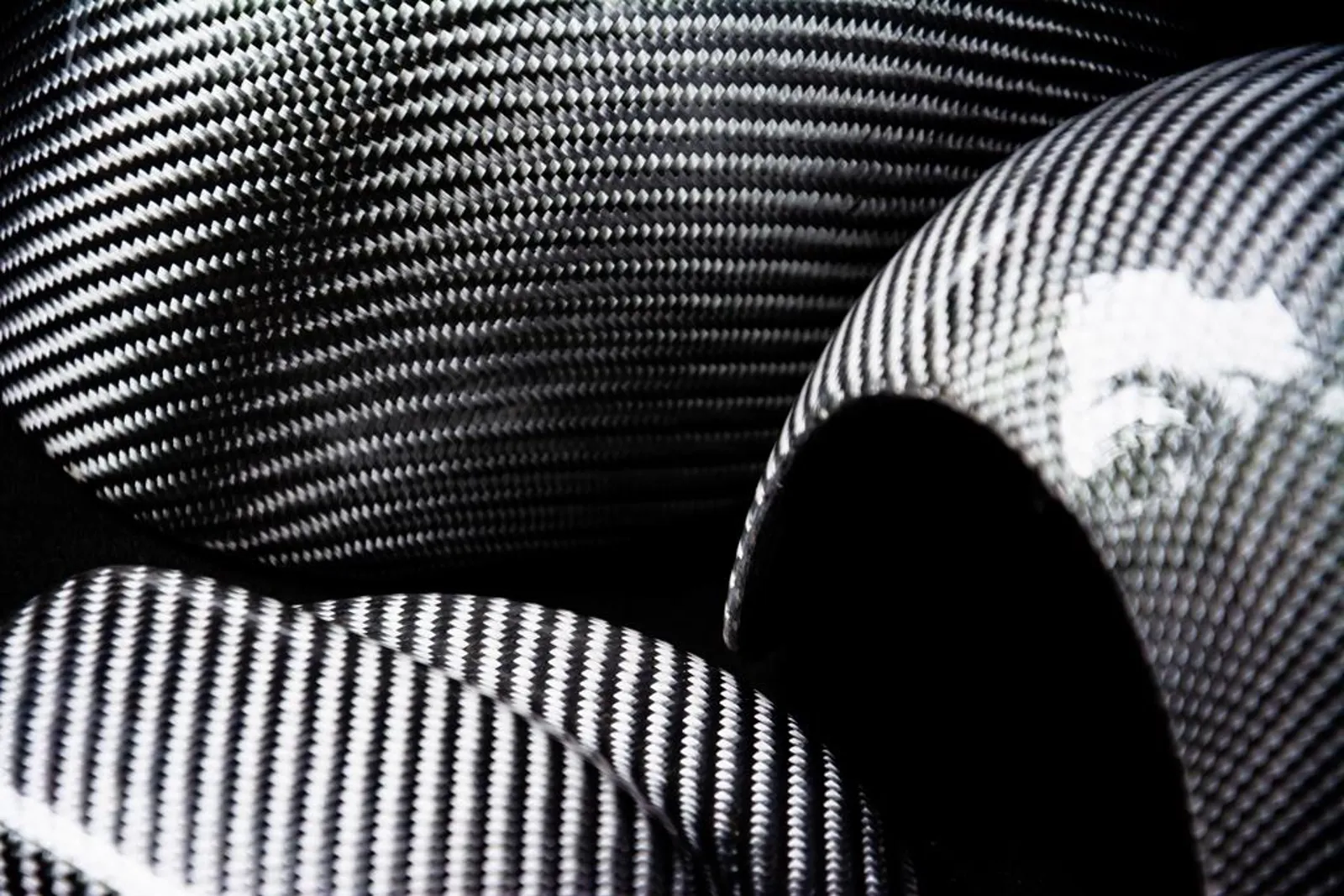 Customer Stories: Composite Machining for Components of Scale